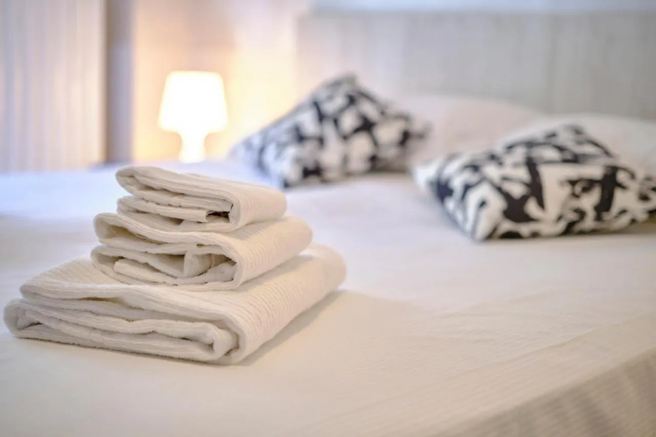 סירמיונה Hotel Vittoria