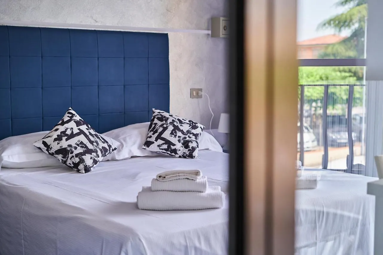 סירמיונה Hotel Vittoria איטליה